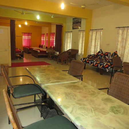 Kstdc Hotel Mayura Velapuri Belur Екстериор снимка