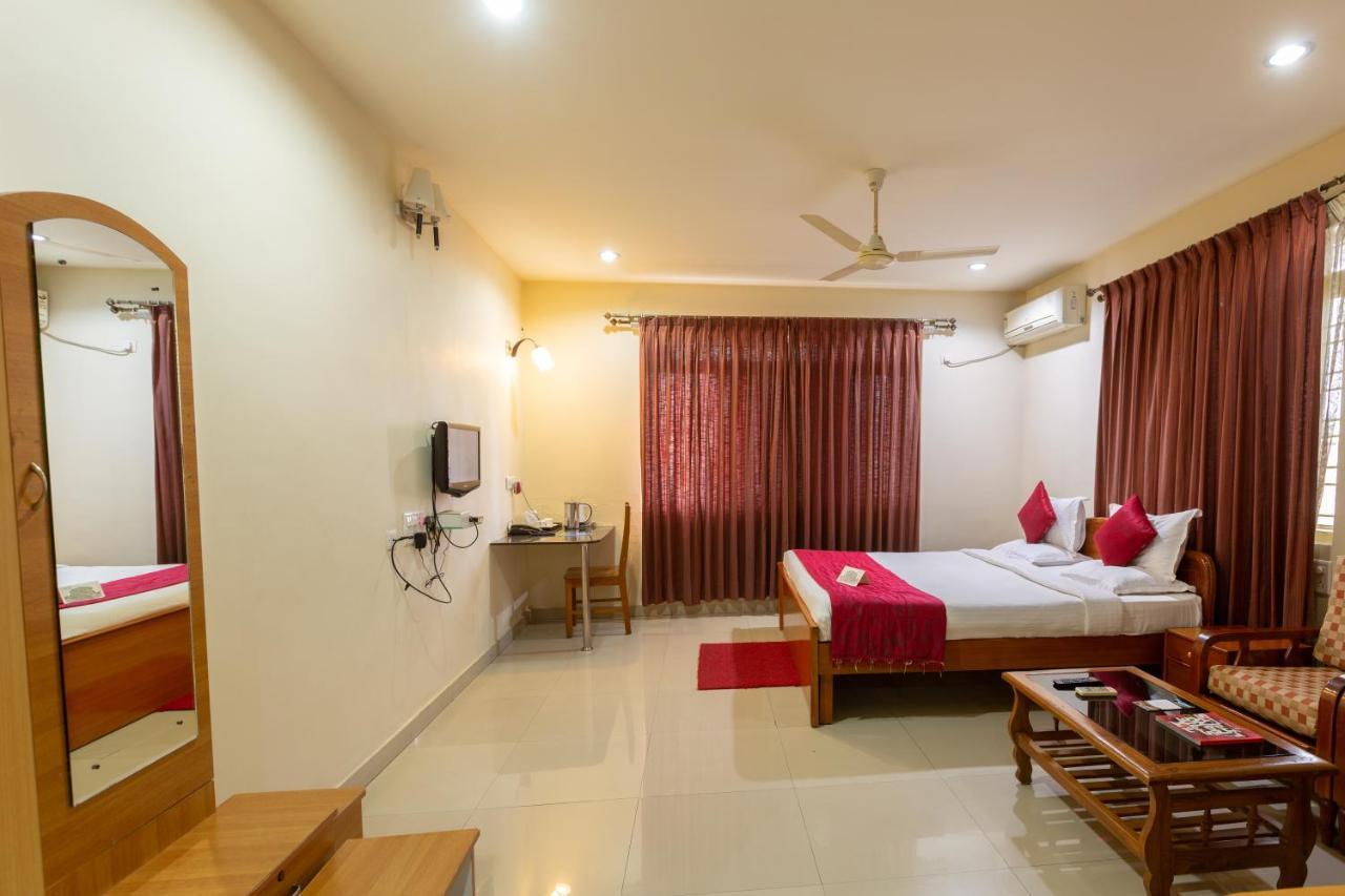 Kstdc Hotel Mayura Velapuri Belur Екстериор снимка