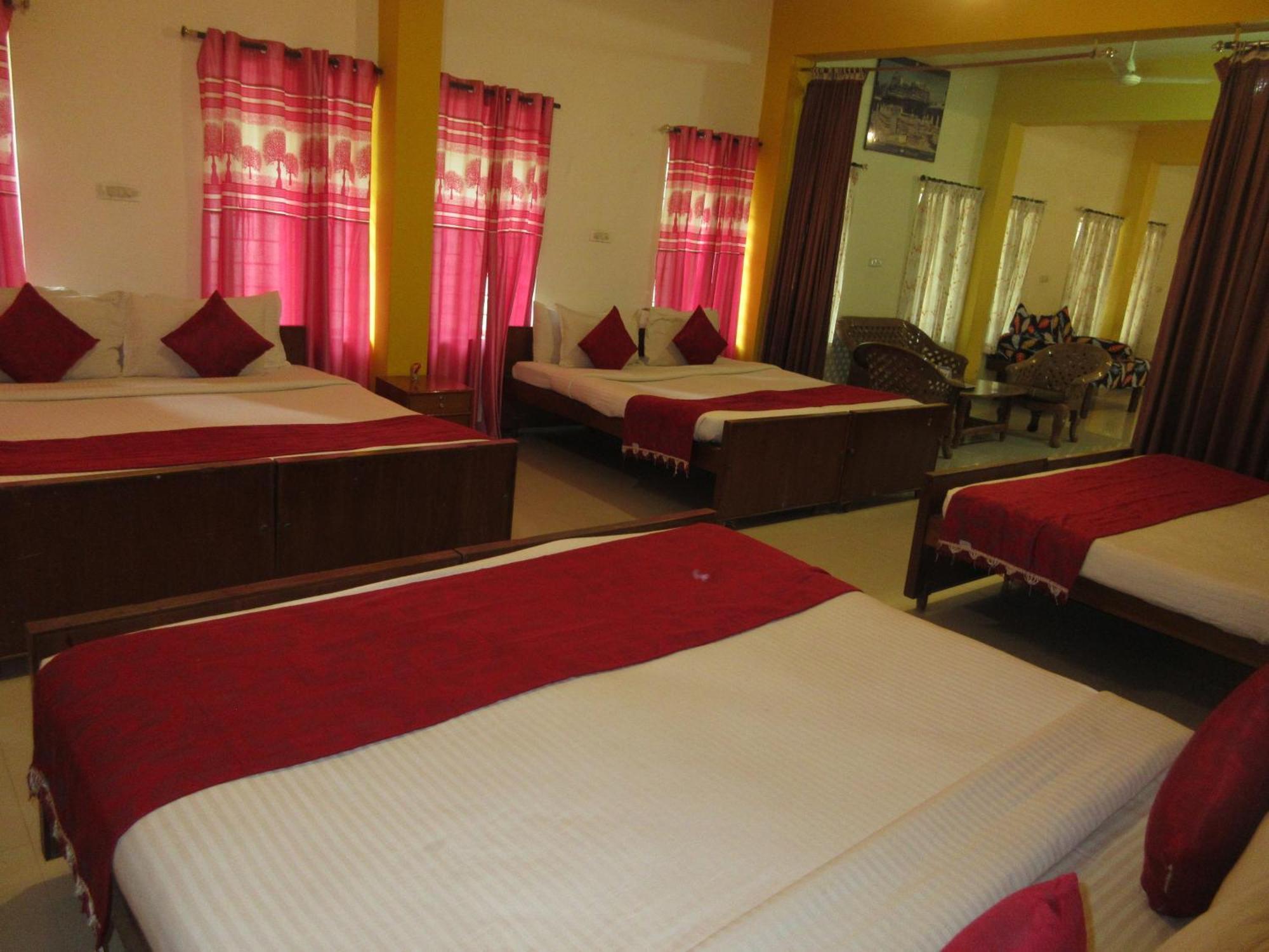 Kstdc Hotel Mayura Velapuri Belur Екстериор снимка